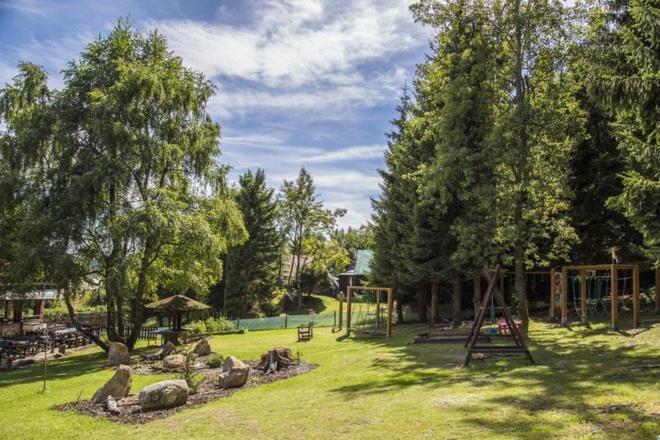 Hotel Pam ヤーヒモフ エクステリア 写真