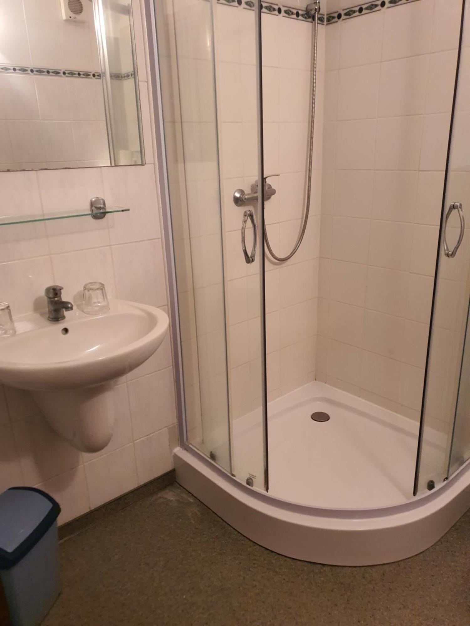 Hotel Pam ヤーヒモフ 部屋 写真